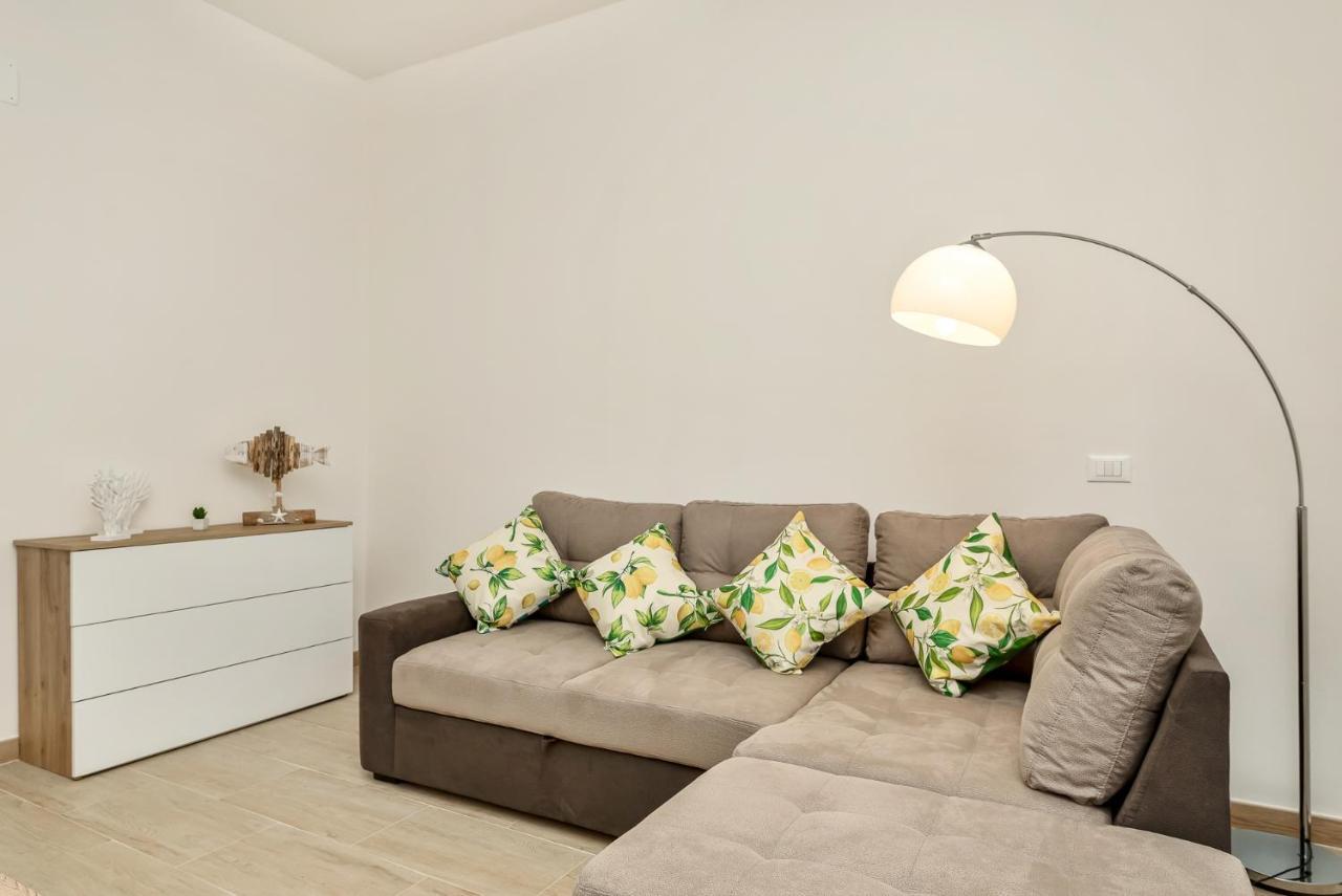La Spezia - New Home With Netflix & Free Parking المظهر الخارجي الصورة